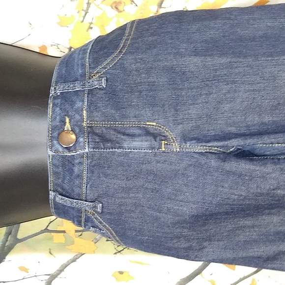 Gap Dark Blue Jeans - Picture 3 of 7